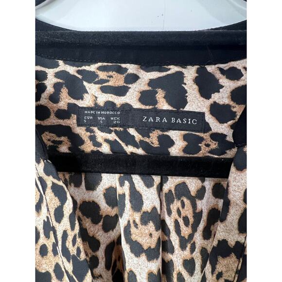 Zara Cheetah Animal Print Blouse Career Business Casual Evening out Small - Picture 4 of 4